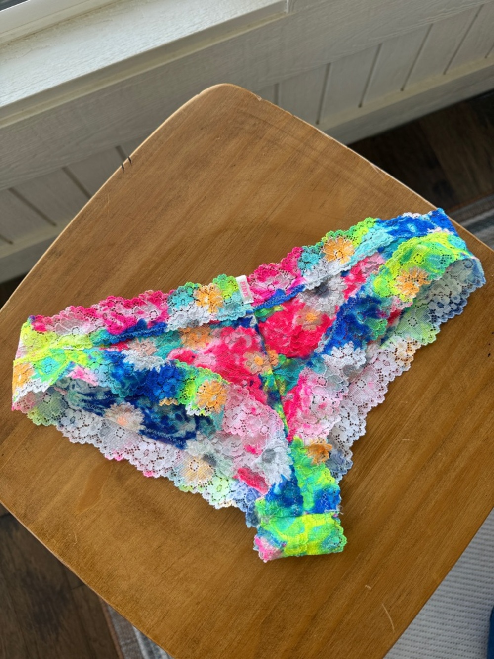 NWT PINK Victoria's Secret Neon Tie-Dye Floral Lace Extra Low Rise Thong Tanga L - Picture 2 of 6
